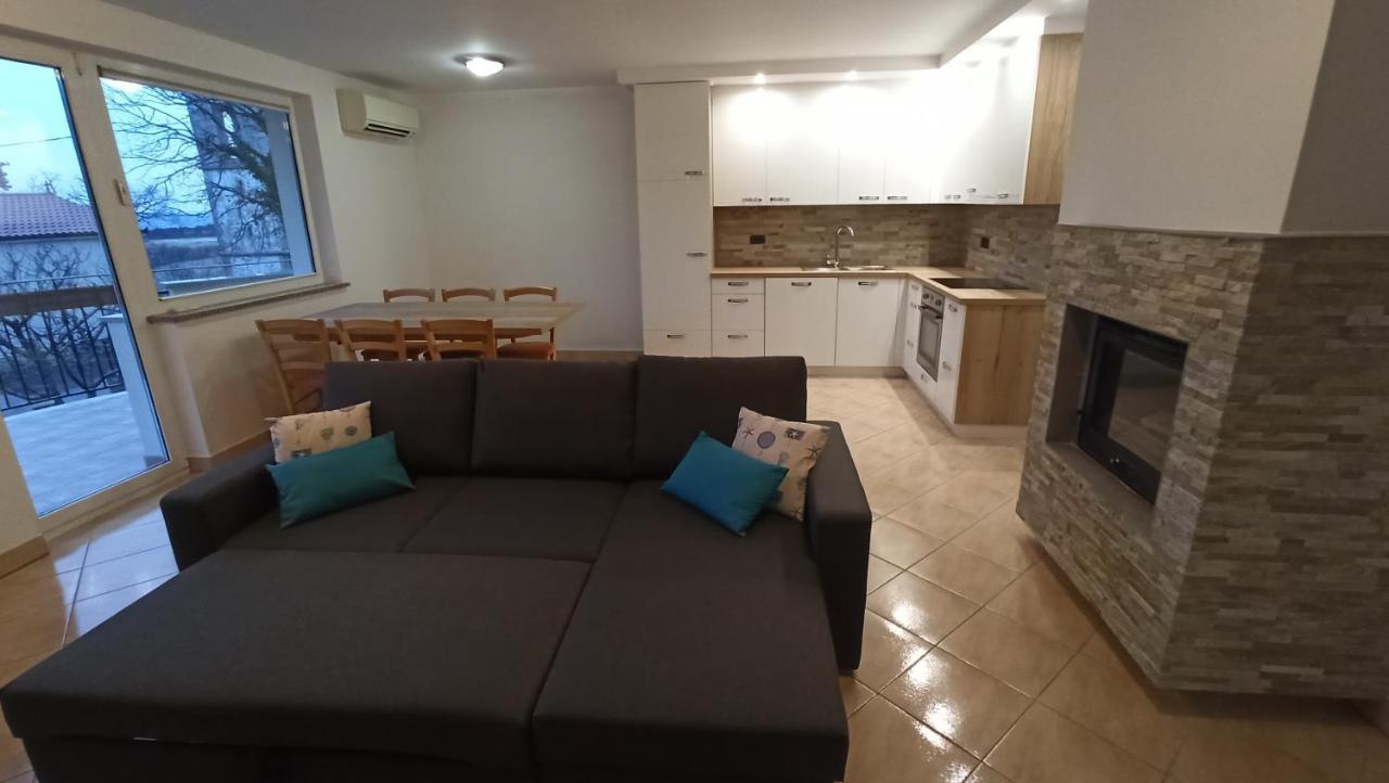 Apartma Apollonio Črni Kal エクステリア 写真
